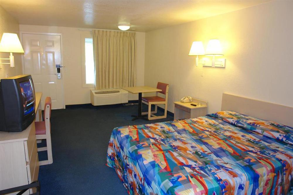 Rodeway Inn Βαλτιμόρη Δωμάτιο φωτογραφία