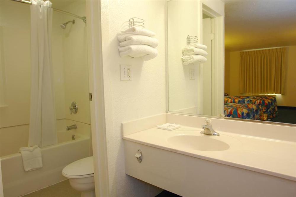 Rodeway Inn Βαλτιμόρη Δωμάτιο φωτογραφία